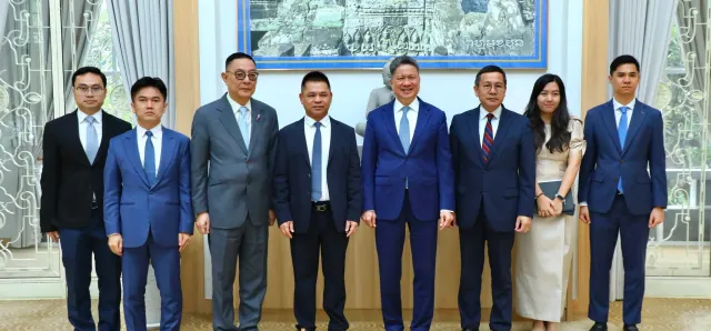 Thumbnail for សហគ្រាសរដ្ឋឈានមុខគេមួយរបស់ចិន បង្កើនការបញ្ជាទិញដំឡូងមីប្រមាណ ១ លានតោនពីកម្ពុជា