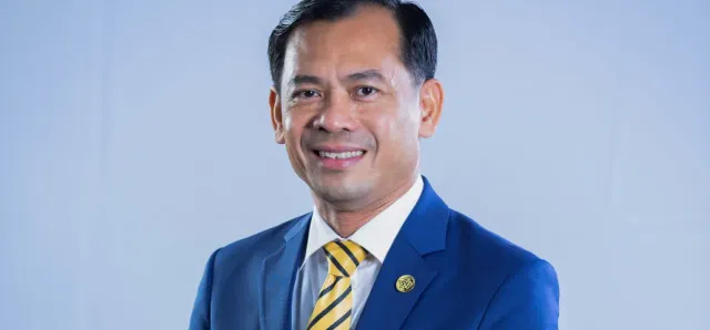 Thumbnail for លោក រ័ត្ន សោភ័ណ ត្រូវបានបោះឆ្នោតជ្រើសរើសសារជាថ្មី ធ្វើជាប្រធានសមាគមធនាគារនៅកម្ពុជា