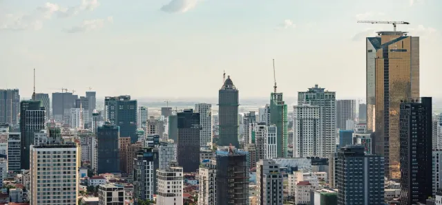 Thumbnail for អ្នកជំនាញអះអាងថា បំណុលសាធារណៈកម្ពុជាប្រមាណជាង ១៣ ពាន់លានដុល្លារ ស្ថិតនៅកម្រិតហានិភ័យទាប