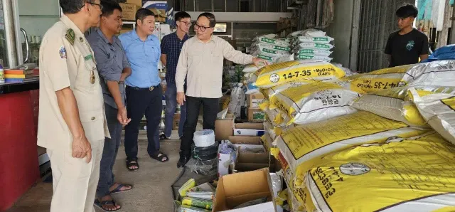 Thumbnail for ការផលិតជីកសិកម្មក្នុងស្រុកជួយកាត់បន្ថយចំណាយលើការនាំចូលជាង ១៧លានដុល្លារ