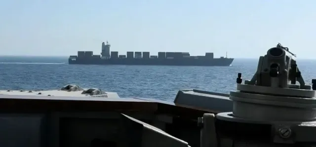 Thumbnail for តម្លៃប្រេងបន្តឡើងថ្លៃខ្ពស់បំផុតមិនធ្លាប់មាន ក្រោយអាម៉េរិកគំរាមបិទផ្លូវទឹករបស់ប្រទេសអ៊ីរ៉ង់ក្នុងរយៈពេលវែង