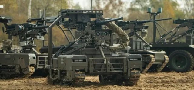 Thumbnail for រ៉ូបូតជាង ២៥ ០០០ គ្រឿង ត្រៀមដាក់ពង្រាយនៅសមរភូមិជួរមុខរបស់អ៊ុយក្រែនក្នុងឆ្នាំនេះ