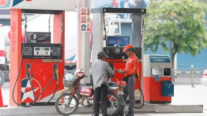 កម្ពុជាបង្កើន​ការនាំចូលប្រេង​ព...