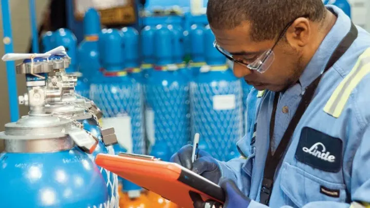 ការឡើងថ្លៃអេល្យូម បង្កការគំរាម...