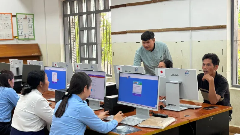 ក្រសួងអប់រំ ផ្តើម​អនុវត្តកម្មវិធីអប់រំការគិតបែបកុំព្យូទ័រ នៅតាមសាលារៀនគោលដៅ