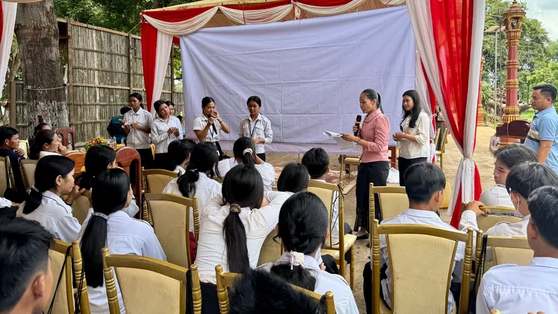 ក្រសួង​កិច្ចការ​នារី​ចុះ​អប់រំ​ហានិភ័យ​រៀបការ​វ័យ​ក្មេង​ ​ខណៈ​ខេត្ត​រតនគិរី ​មាន​អត្រា​ខ្ពស់​ជាង​គេ​