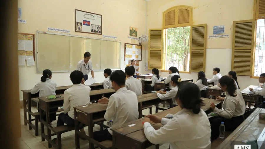 បេក្ខជន​ថា​ ​ការ​ប្រឡង​បាក់ឌុប​ឆ្នាំ​នេះ​តឹងរឹង​ ​និង​ម៉ត់ចត់ ​ខណៈ​រំពឹង​ថា​នឹង​ជាប់​