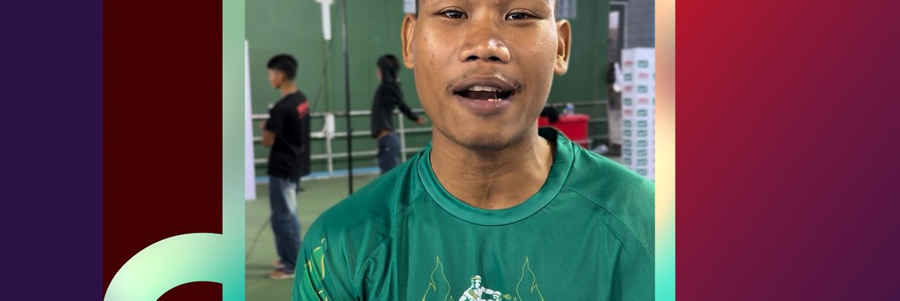 ប្រលូកជិត១០ឆ្នាំហើយនៅមិនទាន់ជោគជ័យ!សោម ពិសិដ្ឋ សន្សំចិត្តចង់មានខ្សែក្រវាត់ដំបូងក្នុងជីវិត ទុកឲ្យកូនមើល - Article Thumbnail