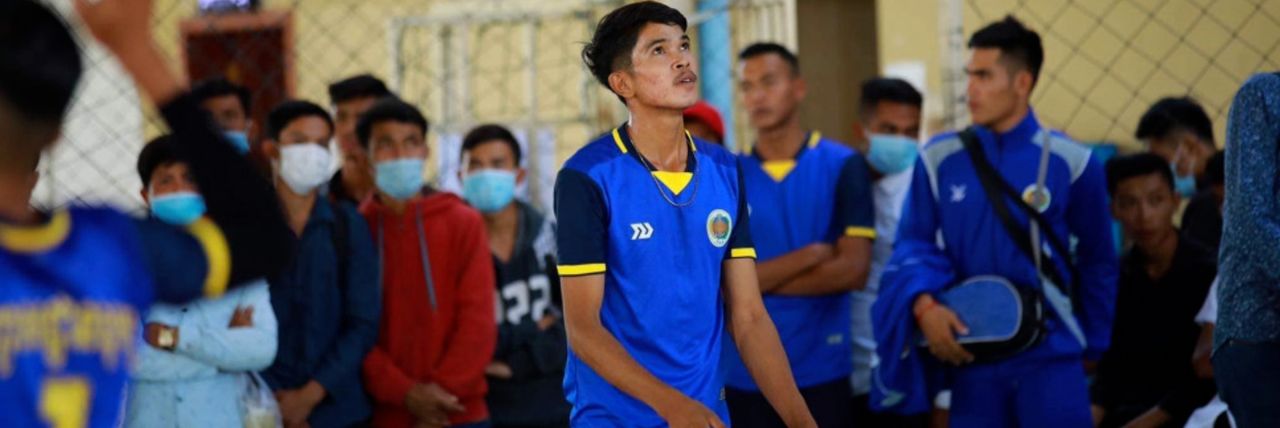 មកស្គាល់ស្មាត់ឆ្វេង «ស៊ុយ ខន» ដែលជាអាវុធសម្ងាត់របស់ក្រុមបាល់ទះបញ្ជាការដ្ឋានអង្គរក្ស - Article Thumbnail