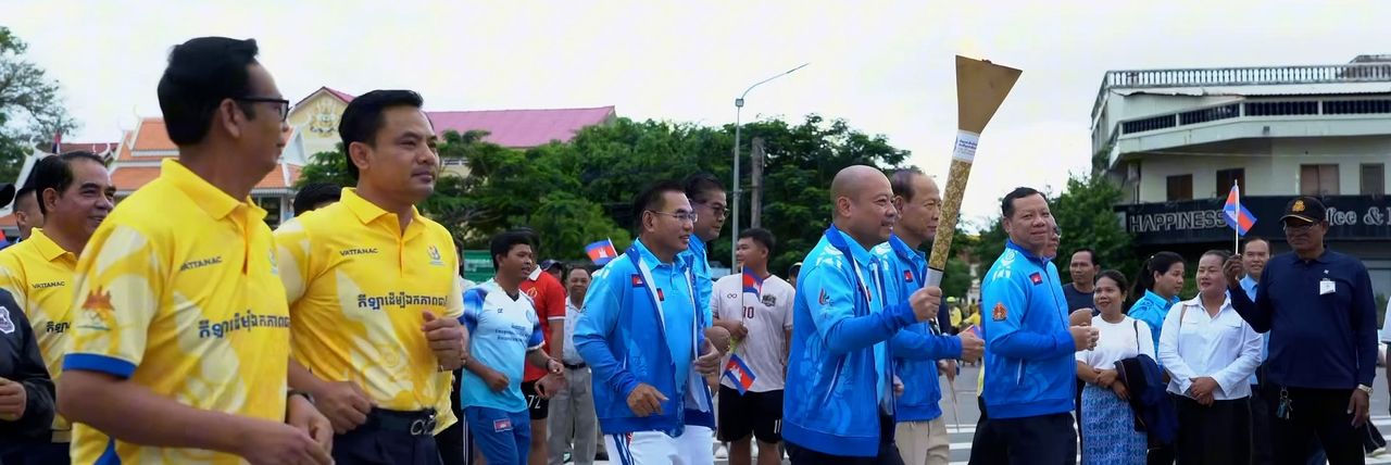 ភ្លើងគប់កីឡាជាតិ ឆ្នាំ២០២៦ ចាប់ផ្តើមបើកឆាកដំបូងនៅខេត្តស្វាយរៀង មុននឹងបន្តដំណើរទៅកាន់ខេត្តកែប និងកំពង់ឆ្នាំង - Article Thumbnail