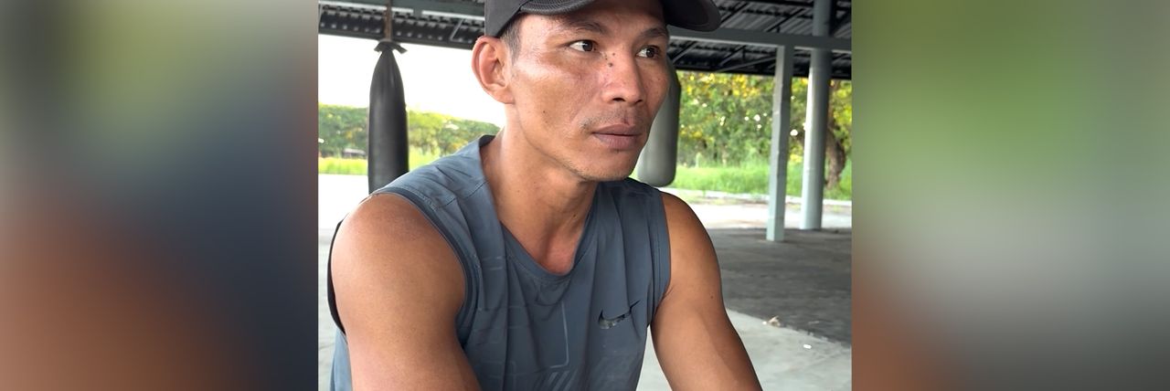 លោកគ្រូ សំអាង ឌុន ទទួលស្គាល់ ផល ស៊ីឡុង អាវុធ មុតតែរំលឹកថា ឌីម សារុំ មិនទាន់មាននរណា អាចវាយឲ្យចុះញ៉មទេ - Article Thumbnail