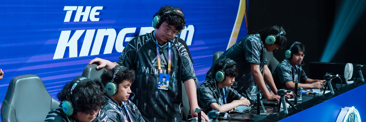 ឃើញ E-Sports នៅកម្ពុជារីកចម្រើនខ្លាំងជាងមុន គ្រូក្រុម Valhalla ជំរុញកីឡាករក្ដោបឱកាសមាសនេះឱ្យជាប់ - Article Thumbnail