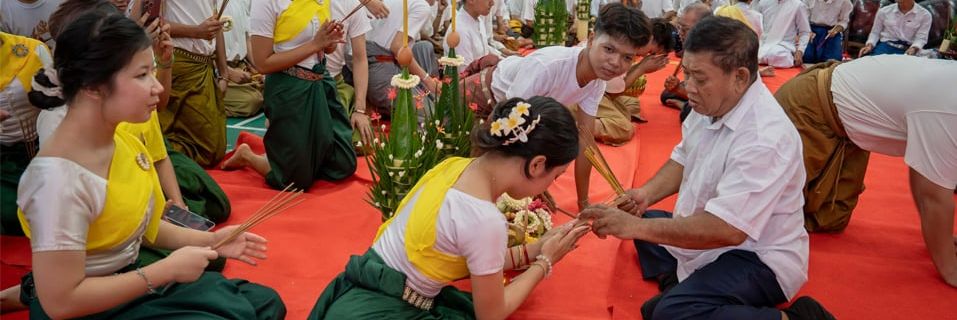 កម្មវិធីសំពះគ្រូ ដែលរៀបចំឡើងរាល់ឆ្នាំមានអត្ថន័យធំធេងខ្លាំង - Main Article Image