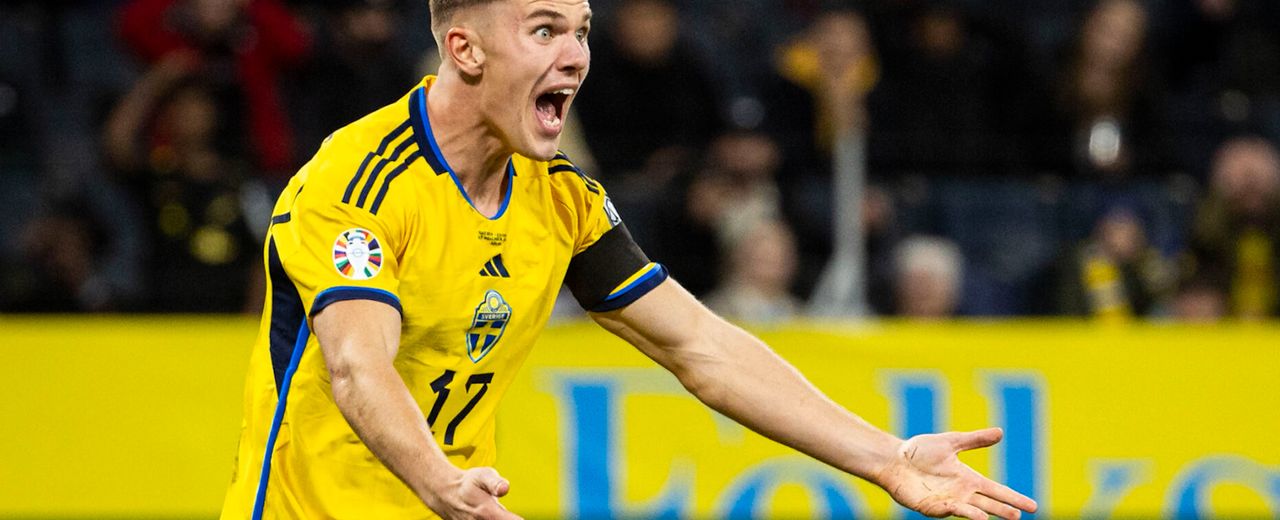 មូលហេតុដែលស៊ុយអែតអាចឡើងជុំចុងក្រោយ World Cup បានទោះឈរនៅបាតតារាងនៃវគ្គជម្រុះ