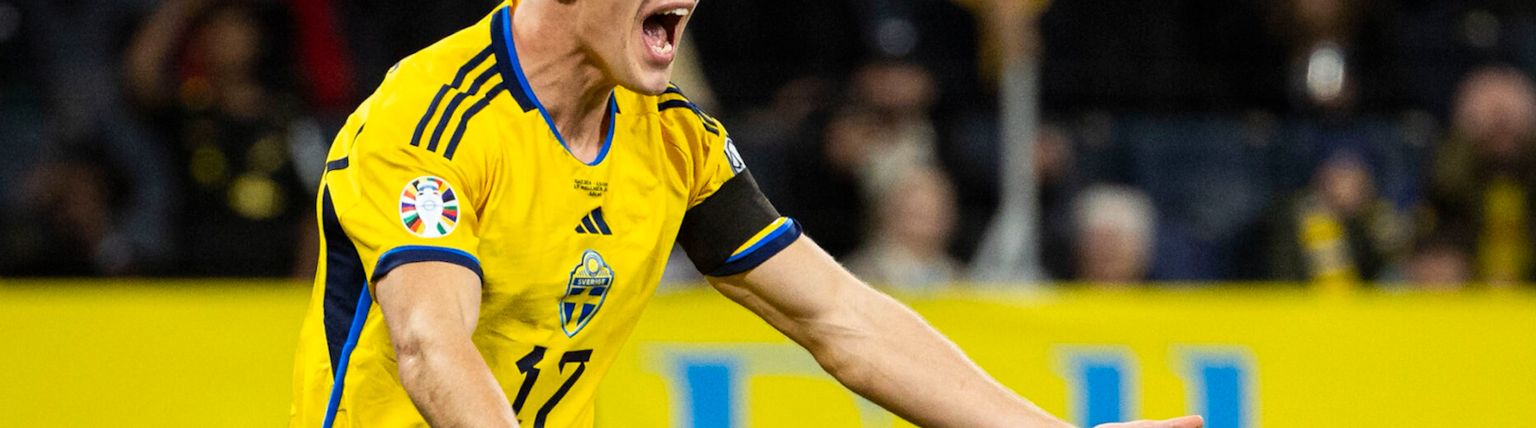 មូលហេតុដែលស៊ុយអែតអាចឡើងជុំចុងក្រោយ World Cup បានទោះឈរនៅបាតតារាងនៃវគ្គជម្រុះ - Article Thumbnail