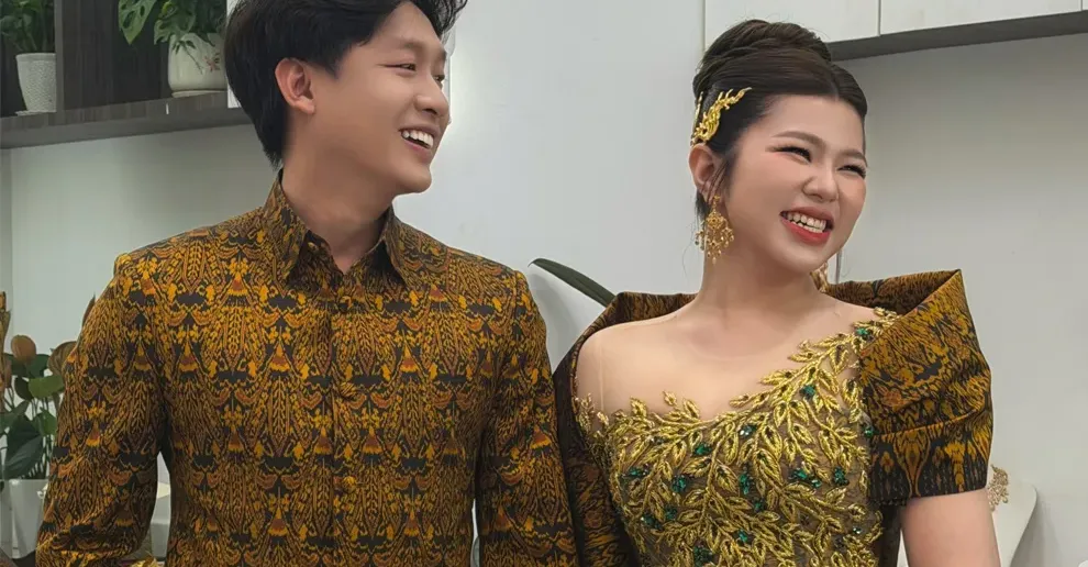 ក្រៅពីប្រគេនដី ៤ ហិចតាហើយ ហេង វិសាល ស្រីនា និងគ្រួសារ បរិច្ចាគប្រាក់ ១ ម៉ឺន​ដុល្លារពីលើថែមទៀត