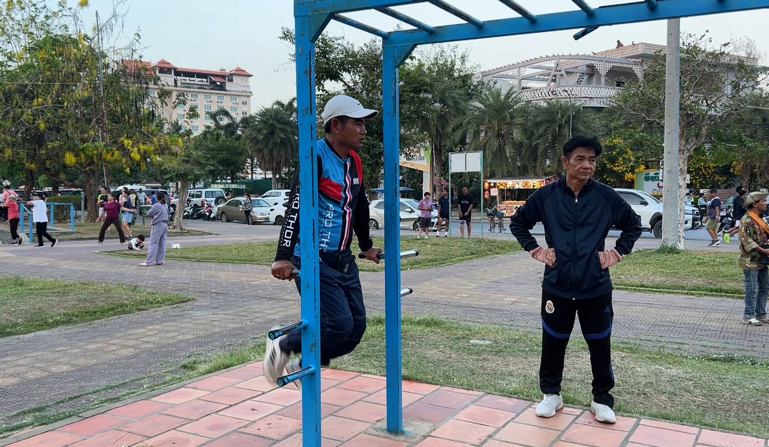 លោក រត័្ន ប៊ុនថន មានវ័យ៥៤ឆ្នាំ មិនមានជំងឺជាប់ខ្លួន