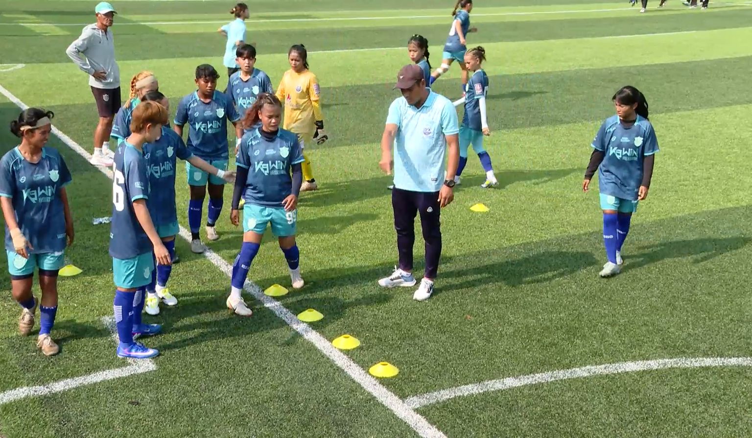 ក្រុមបាល់ទាត់នារីបឹងកេត បង្ហាញក្ដីសង្ឃឹមក្នុងការប្