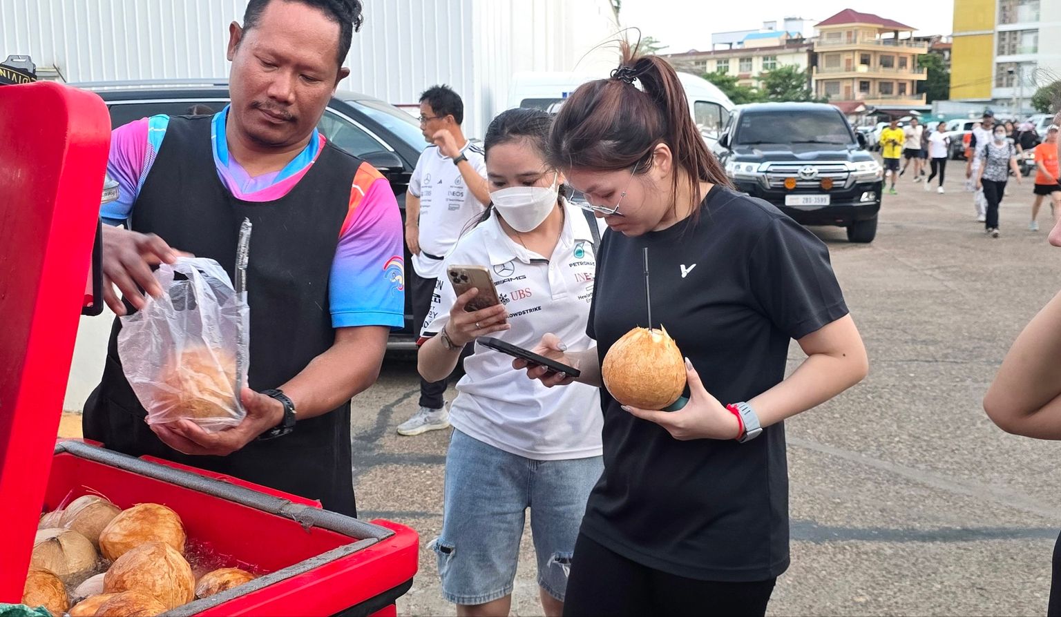 ទឹកដូងជាភេសជ្ជៈធម្មជាតិដ៏សំខាន់សម្រាប់ទ្រទ្រង់កម្ល