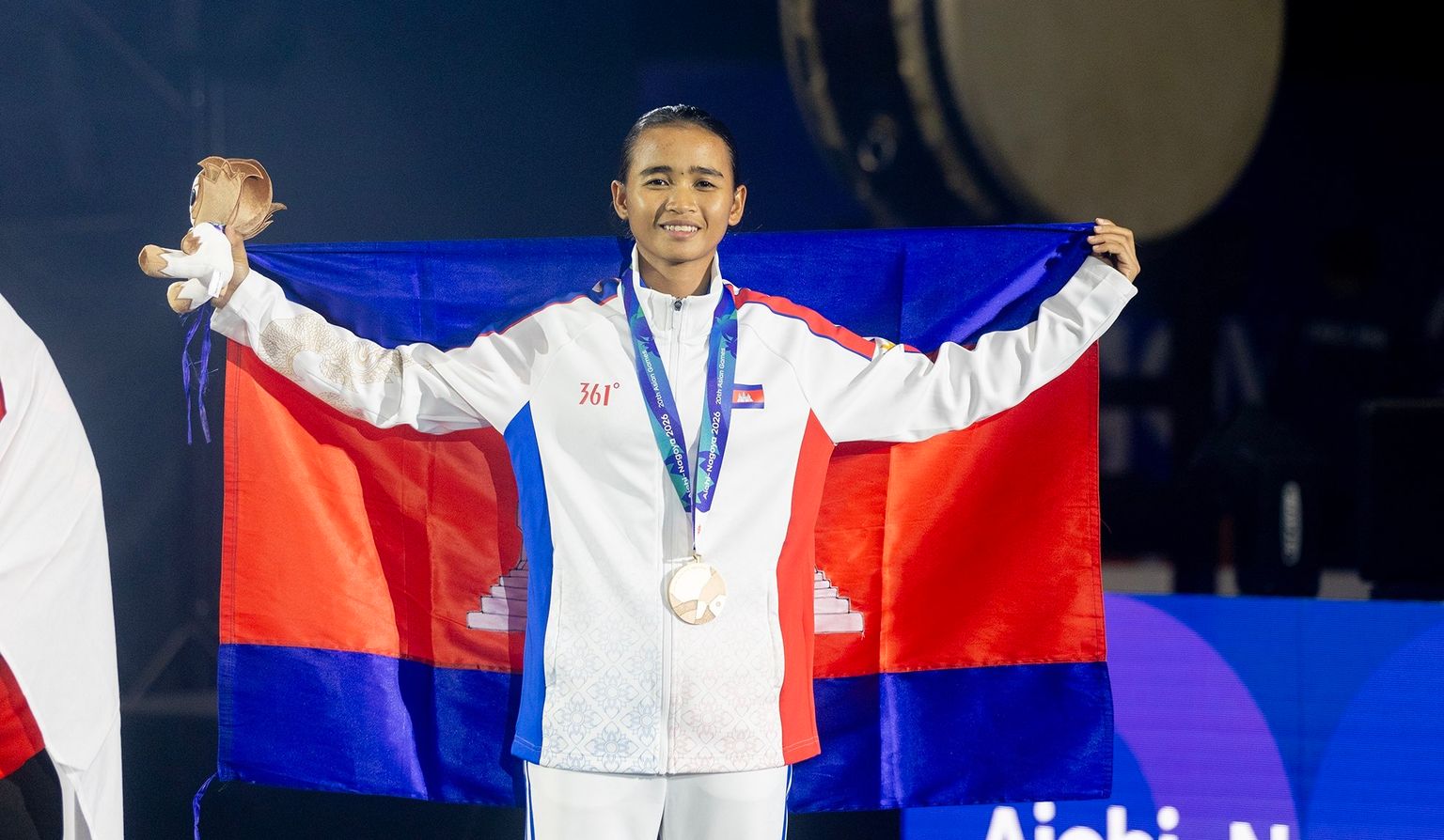 ក្រុមកីឡាកម្ពុជាអំពាវនាវសូមកម្លាំងចិត្តបន្ថែម ក្រោ