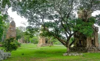 ទិដ្ឋភាពប្រវត្តិសាស្ត្រ! ប្រាសាទសួរព្រ័ត្រឬប្រាសាទនាង១២ មានទំនាក់ទំនងនឹងពិធីបុណ្យ តាំងតុ របស់ខ្មែរ