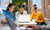 ការសិក្សា៖ យុវជន Gen Z យកចិត្តទុកដាក់លើកត្តាមួយនេះខ្លាំងជាងប្រាក់ខែ និងទម្ងន់ការងារទៅទៀត