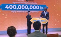 សែលកាត​បង្វែរ​ប្រាក់​ចំណេញ​ពីអតិថិជន មកជួយទ្រទ្រង់សមាគមសិល្បករខ្មែរ ដោយឆ្នាំទី៣នេះឧបត្ថម្ភ ៤០០ លានរៀល