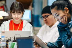 វិធីសាស្ត្រពង្រឹង Soft Skills ៥ យ៉ាងដែលចាំបាច់បំផុតក្នុងយុគសម័យដែល AI ចាប់ផ្ដើមដណ្ដើមការងារមនុស្ស