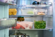 កំហុសទាំង ៧ ធ្វើឱ្យទូទឹកកកស៊ីភ្លើងខ្លាំង តែមនុស្សភាគច្រើនធ្វើខុសទាំងមិនដឹងខ្លួន!