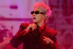G-Dragon គិតគូរដល់បុគ្គលិក ទិញអាផាតមិនជូនជាកាដូ ព្រមទាំងបង្កើតមូលនិធិលើកកម្ពស់ការងារក្នុងវិស័យកម្សាន្ត