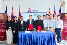 CSFF ចុះហត្ថលេខាលើកិច្ចព្រមព្រៀងជាមួយ ក្រុមប្រឹក្សាភិបាលសិក្សាទីផ្សារ និង​ផ្សព្វផ្សាយ​ទេសចរណ៍កម្ពុជា