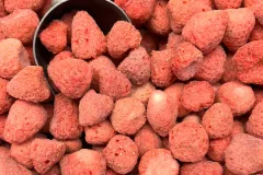 ក្រុមហ៊ុនមួយនៅចិន សារភាពថា ស្ត្របឺរីក្រៀមរបស់ខ្លួន មានផ្ទុកថ្នាំសម្លាប់សត្វល្អិត ២០ ប្រភេទ និងលោហៈធ្ងន់លើសកម្រិតកំណត់ - Article