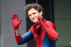 Tom Holland ត្រៀមខ្លួនជាស្រេចក្នុងការលើកដៃលាឈប់ពីតួអង្គ Spider-Man - Article