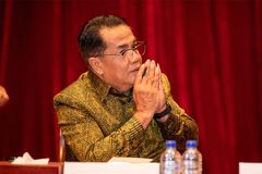 លោក ឯល ប៊ុនណុល ៖ ចង់ឱ្យមានសិស្សរៀនជំនាញសិល្បៈ ល្ខោននិយាយ ត្រូវផ្ដល់ក្ដីសង្ឃឹម និងការត្រួសត្រាយផ្លូវ - Article