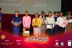 ក្រុមសម្ដែងមកពីត្បូងឃ្មុំ ដណ្ដើមបានជយលាភីលេខ១ នៃមហោស្រព «ល្ខោននិយាយទូទាំងប្រទេស ឆ្នាំ ២០២៦» - Article
