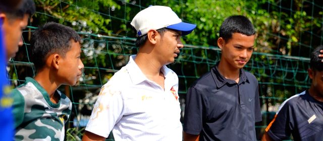 គ្រូក្រុមវិទ្យាល័យឥន្ទ្រទេវីសរសើរឆន្ទៈដ៏មោះមុតរបស់ក្រុមវិទ្យាល័យជម្ពូវ័ន ថា ជាគំរូដ៏ល្អនៃការប្រឹងប្រែងមិនបោះបង់