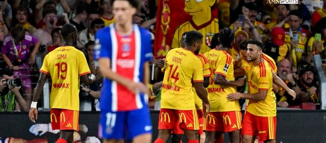 RC Lens ប្រកាសចែកផ្លូវគ្នាជាមួយគ្រូបង្វឹកដែលជួយក្រុមឈ្នះ PSG លើកពាន French Super Cup