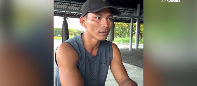 លោកគ្រូ សំអាង ឌុន ទទួលស្គាល់ ផល ស៊ីឡុង អាវុធ មុតតែរំលឹកថា ឌីម សារុំ មិនទាន់មាននរណា អាចវាយឲ្យចុះញ៉មទេ