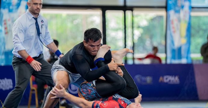 ម្ចាស់មេដាយមាសស៊ីហ្គេមចំបាប់ ហេង វុទ្ធី ចូលប្រកួតជឺជីតស៊ូដើម្បីបទពិសោធត្រៀមបើកសាលាគុននៅពោធិ៍សាត់