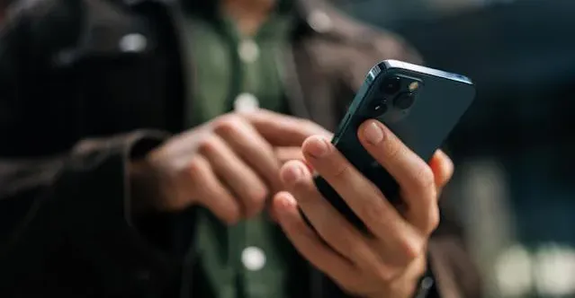 FBI ព្រមានពលរដ្ឋអាម៉េរិកក្នុងក...