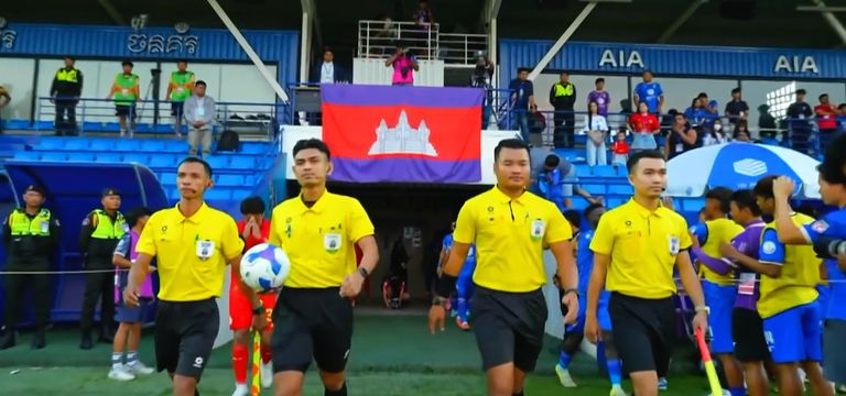 តើ២ក្រុមណានឹងឡើងទៅវគ្គពាក់កណ្ត...