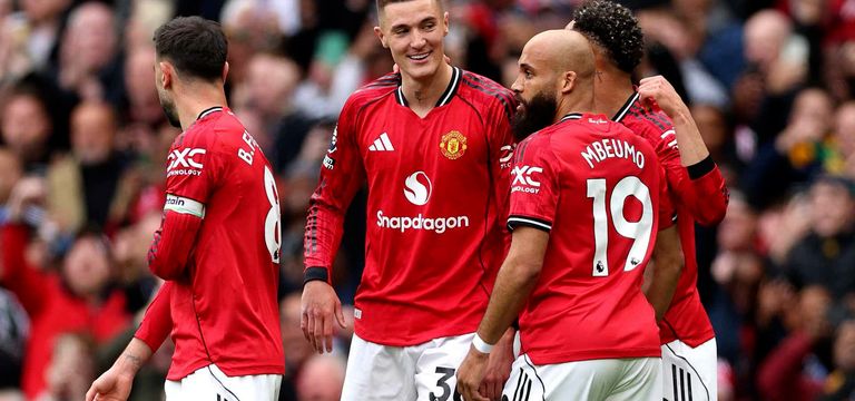Man United​ ស្ថិតក្នុងចំណោម១២ក...