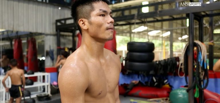 ប៉ែនកាក់ រាជសីហ៍ លះបង់ការងារ ជ...