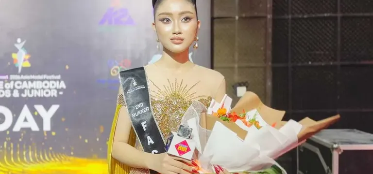 ក្រោយឈ្នះជយលាភី 2nd Runner up Face of Cambodia 2026 សំអុល គុណយ៉ាន្នី សម្រេចបន្តក្ដីស្រមៃ​ចេញទៅសិក្សានៅអាមេរិក