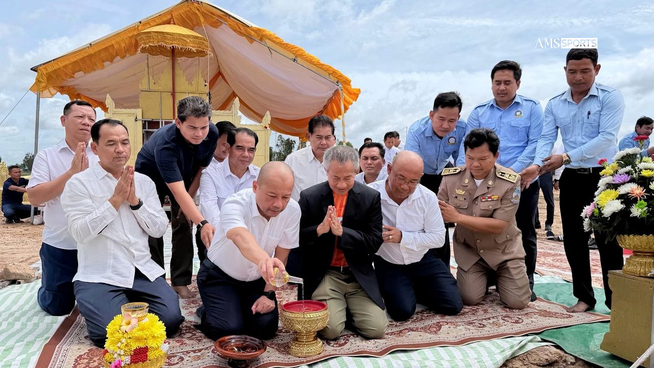 Image for article: រដ្ឋបាលខេត្តស្វាយរៀង បានធ្វើពិធីក្រុងពាលីសុំសេចក្តីសុខសាងសង់ពហុកីឡដ្ឋានខេត្តស្វាយរៀងថ្មីមួយទៀត