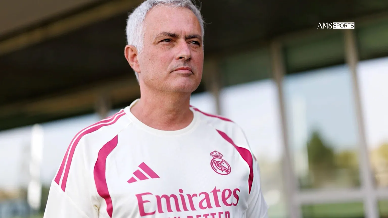 Thumbnail for Mourinho​ ទម្លាយមូលហេតុដែល Rodri មិនបានផ្ទេរទៅ Real Madrid