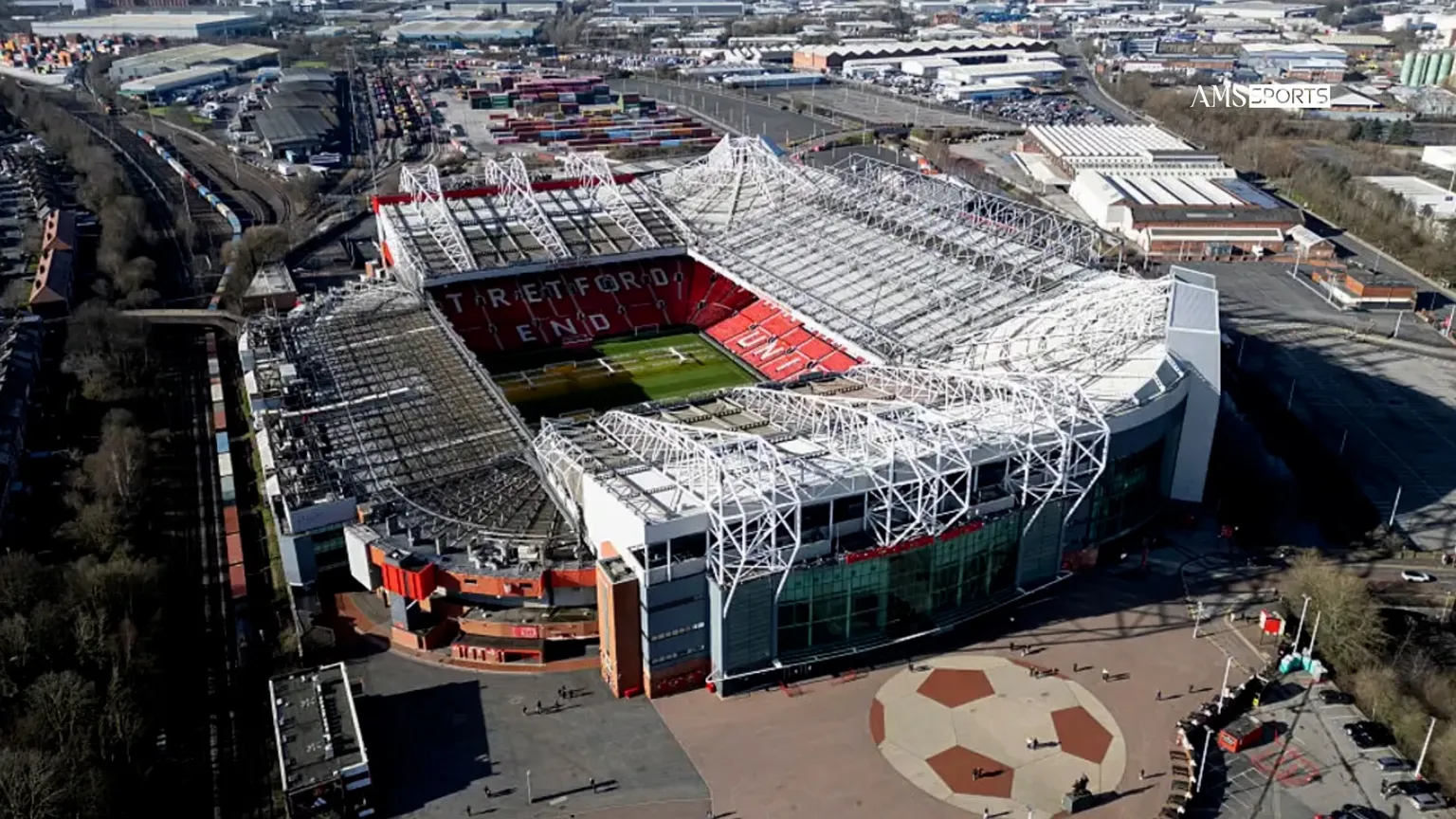 Thumbnail for វិបត្តិនៅ Old Trafford ខណៈដែល លោក Michael Carrick ប្រឈមមុខនឹងការបាត់បង់តំណែង