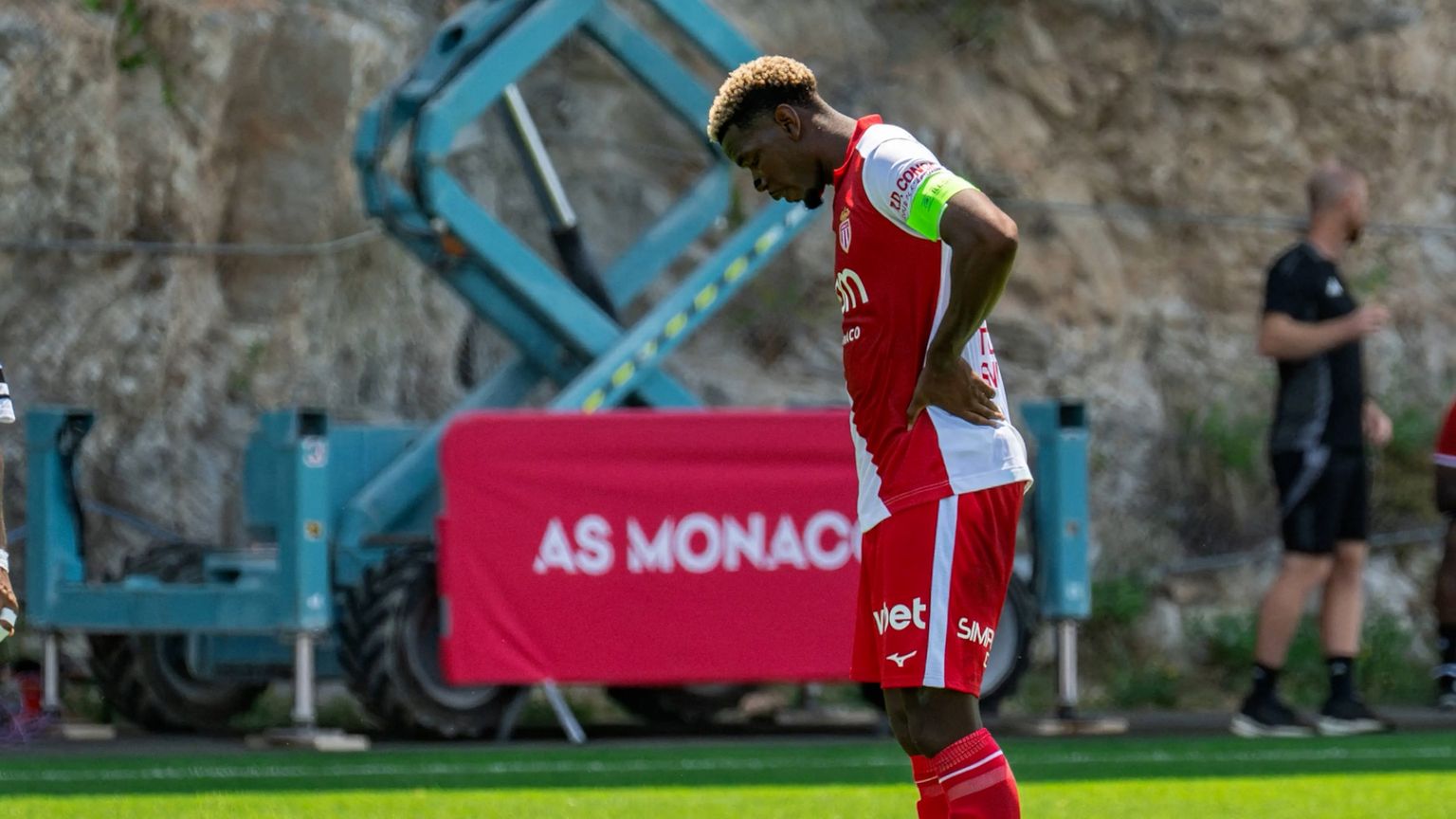 Monaco ត្រៀមបញ្ចប់កុងត្រារបស់ Pogba ដោយសាររងរបួសគ្មានស្រាកស្រាន្ដ - Article Thumbnail