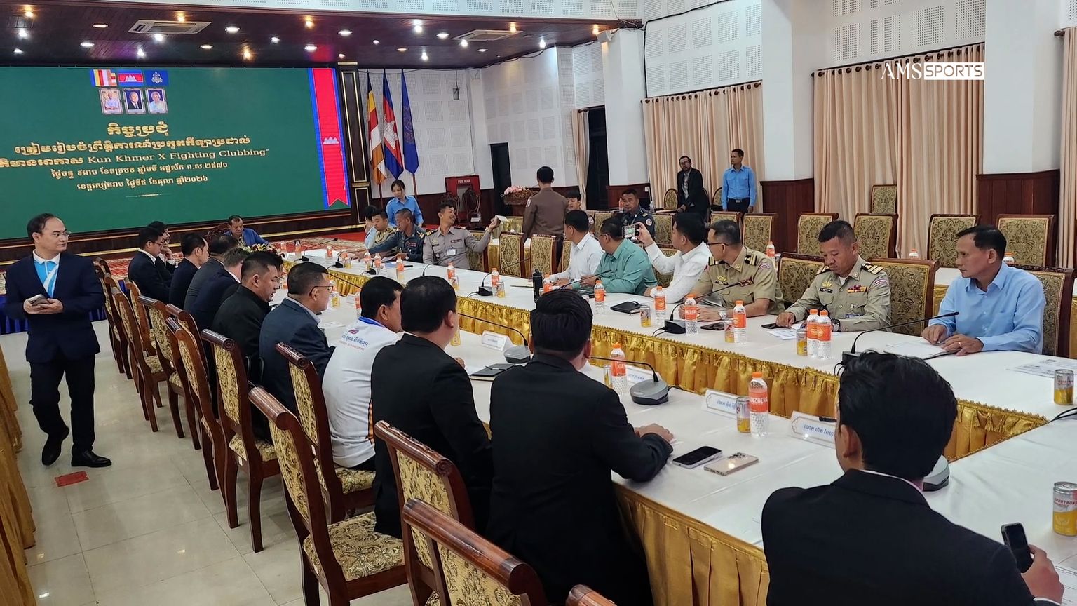 Image for article: កម្ពុជា និងអ៊ីតាលី ចាប់ដៃគ្នារៀបចំព្រឹត្តិការណ៍ប្រដាល់អន្តរជាតិ ដ៏ធំមួយនៅទីលានជល់ដំរី